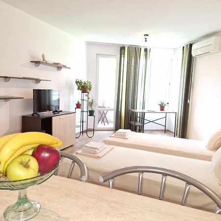 Дом Крумови Burgas Extérieur photo